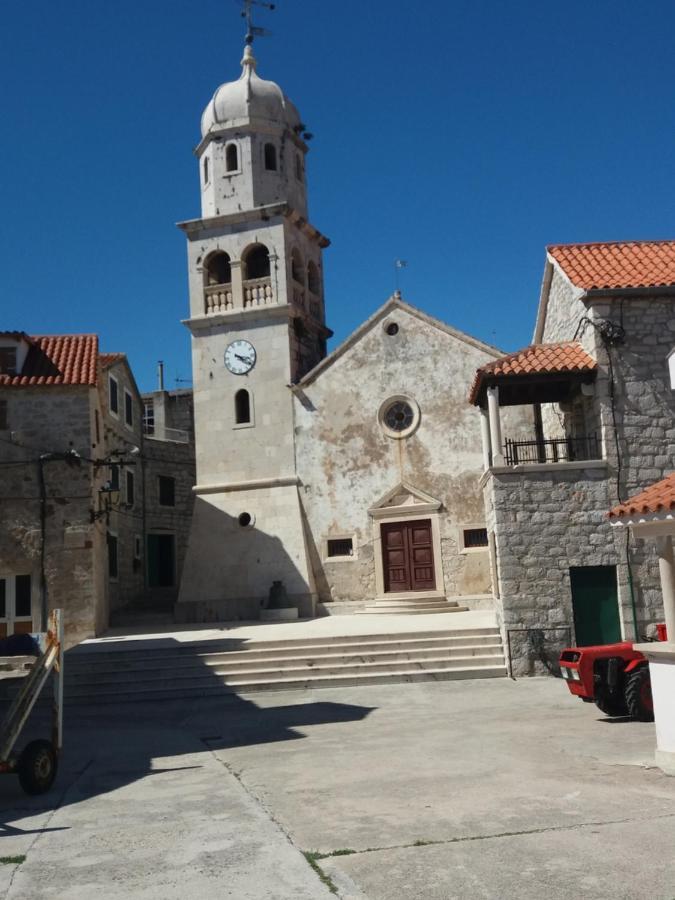 Ema Apartamento Prvic Sepurine Exterior foto