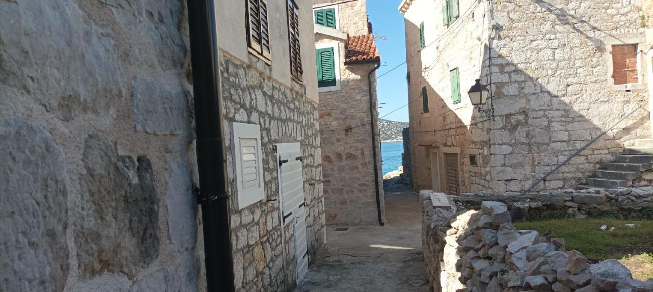 Ema Apartamento Prvic Sepurine Exterior foto