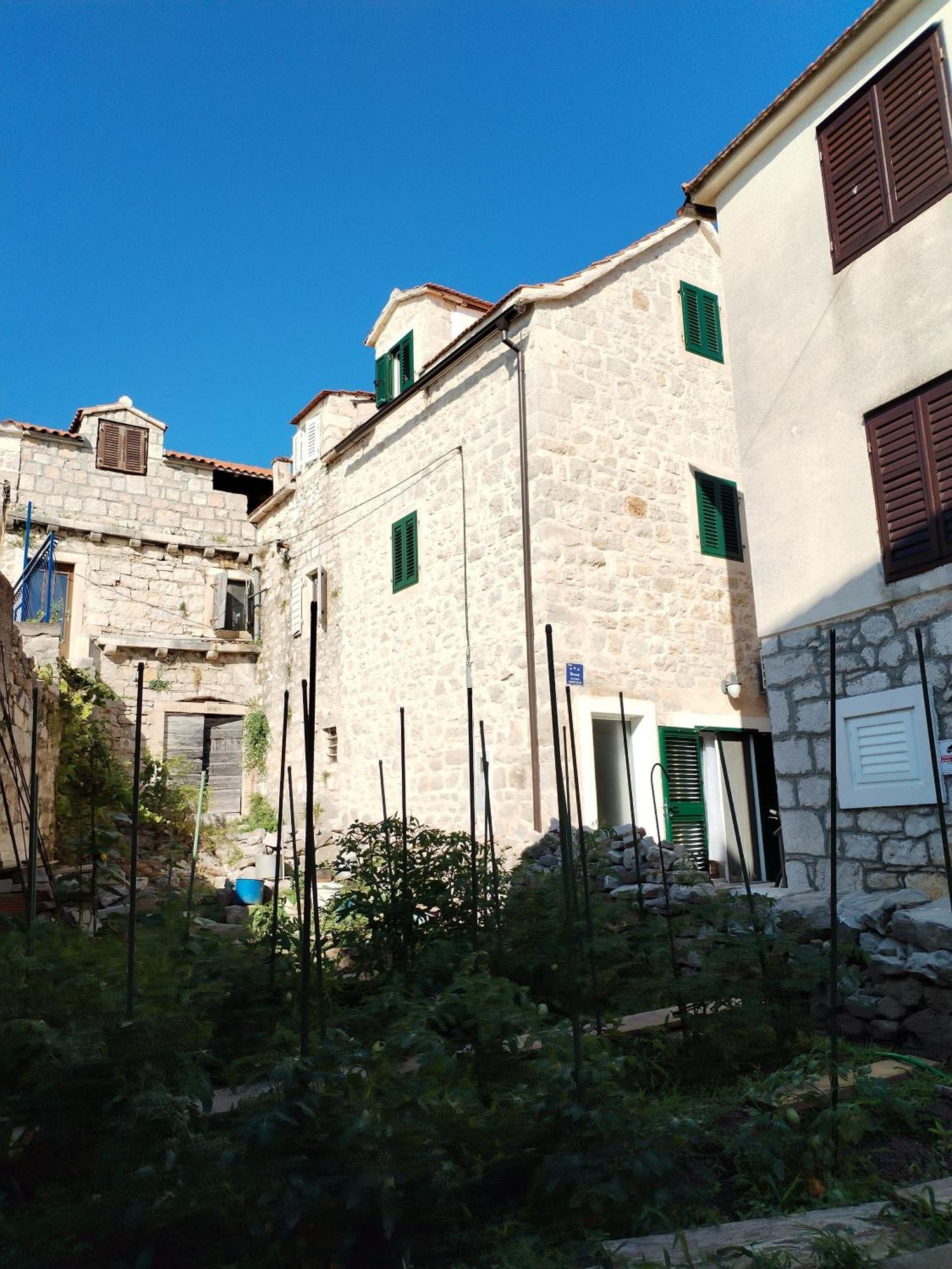 Ema Apartamento Prvic Sepurine Exterior foto