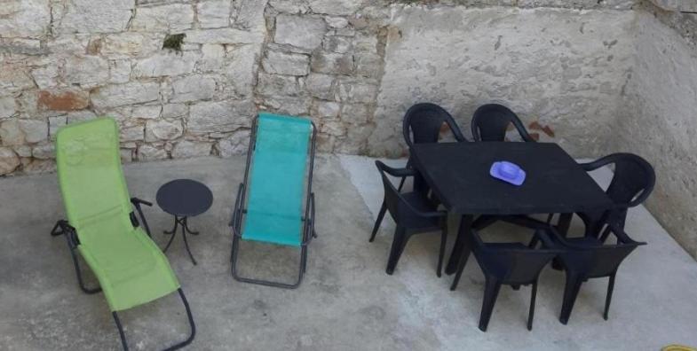 Ema Apartamento Prvic Sepurine Exterior foto
