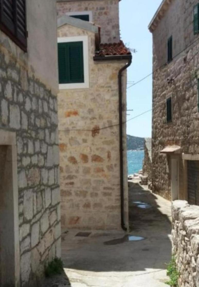 Ema Apartamento Prvic Sepurine Exterior foto